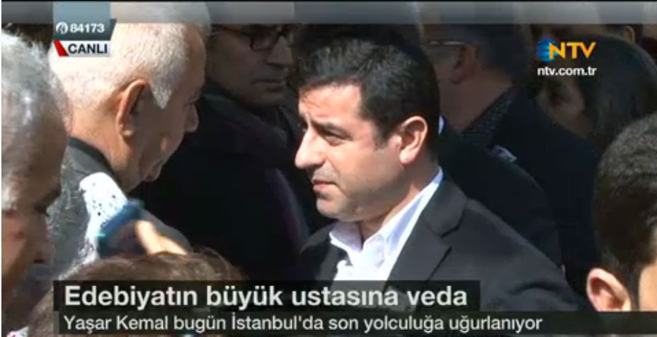 yasar-kemal-cenazesi-selahattin-demirtas.jpg