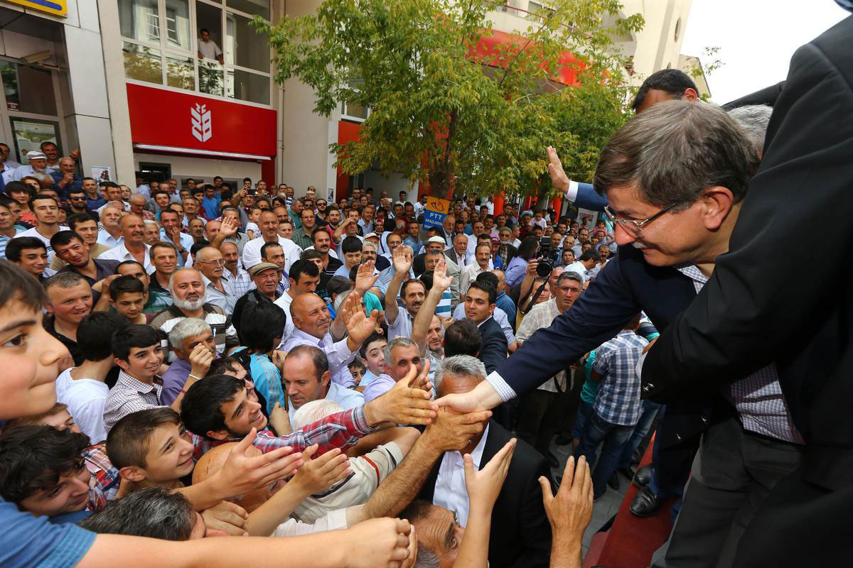 yeni-başbakan-ahmet-davutoğlu-nereli.jpg