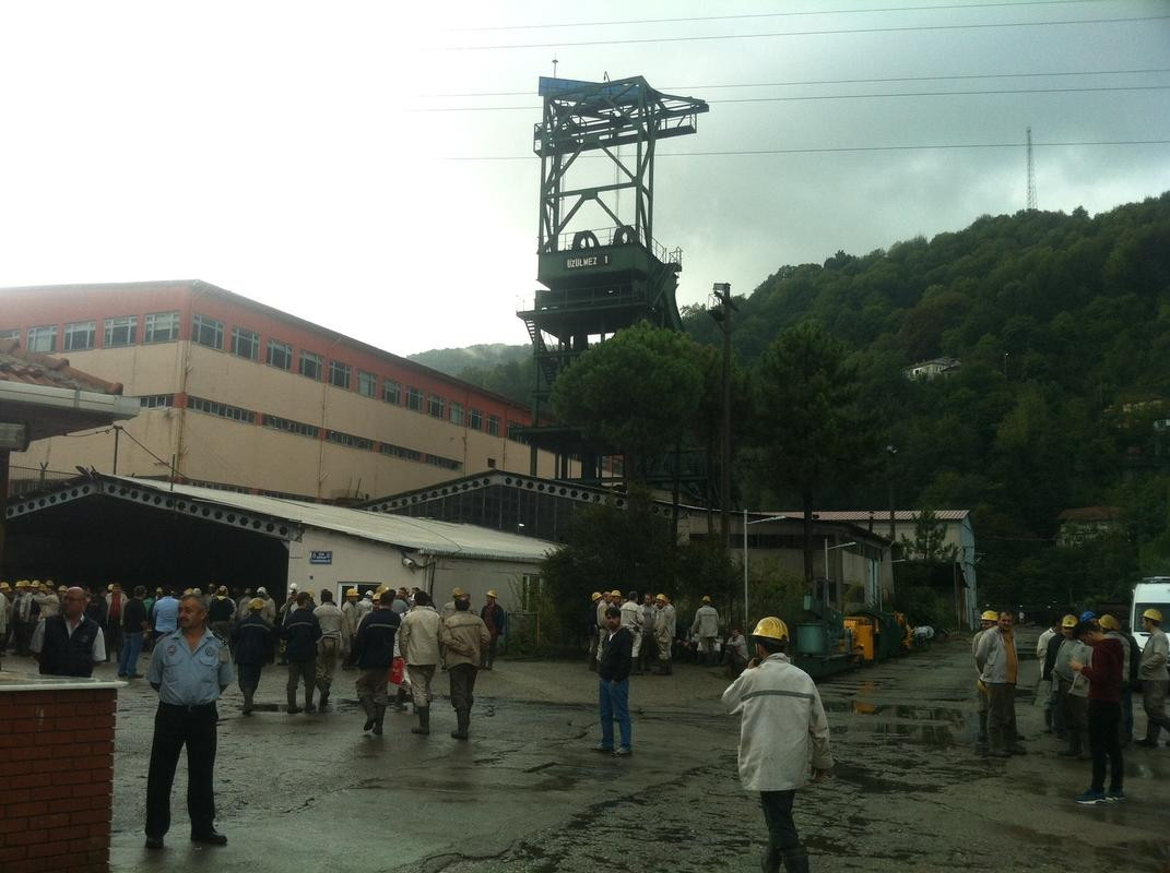 zonguldakta-maden-faciasi-tahliye-edildi.20151007113905.jpg