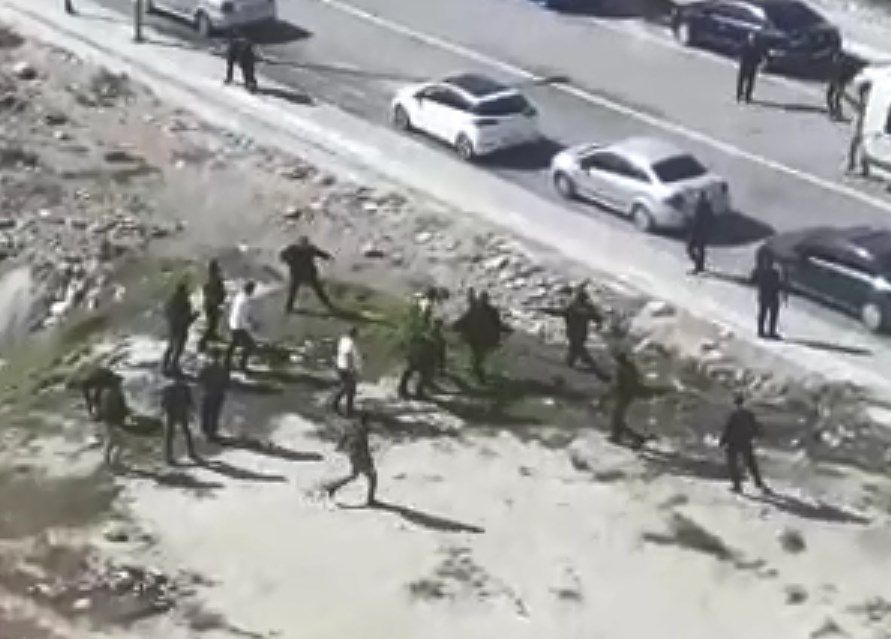 Mardin'de silahlı kavga: Yaralılar var!