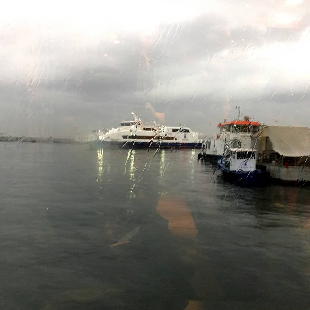 Meteoroloji'den İstanbul, Kocaeli, Sakarya ve Antalya için yağmur, fırtına uyarısı