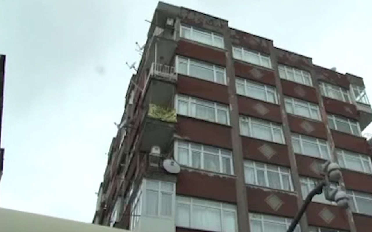 Bahçelievler'de 7 katlı bir bina yıkılma tehlikesi nedeniyle boşaltıldı