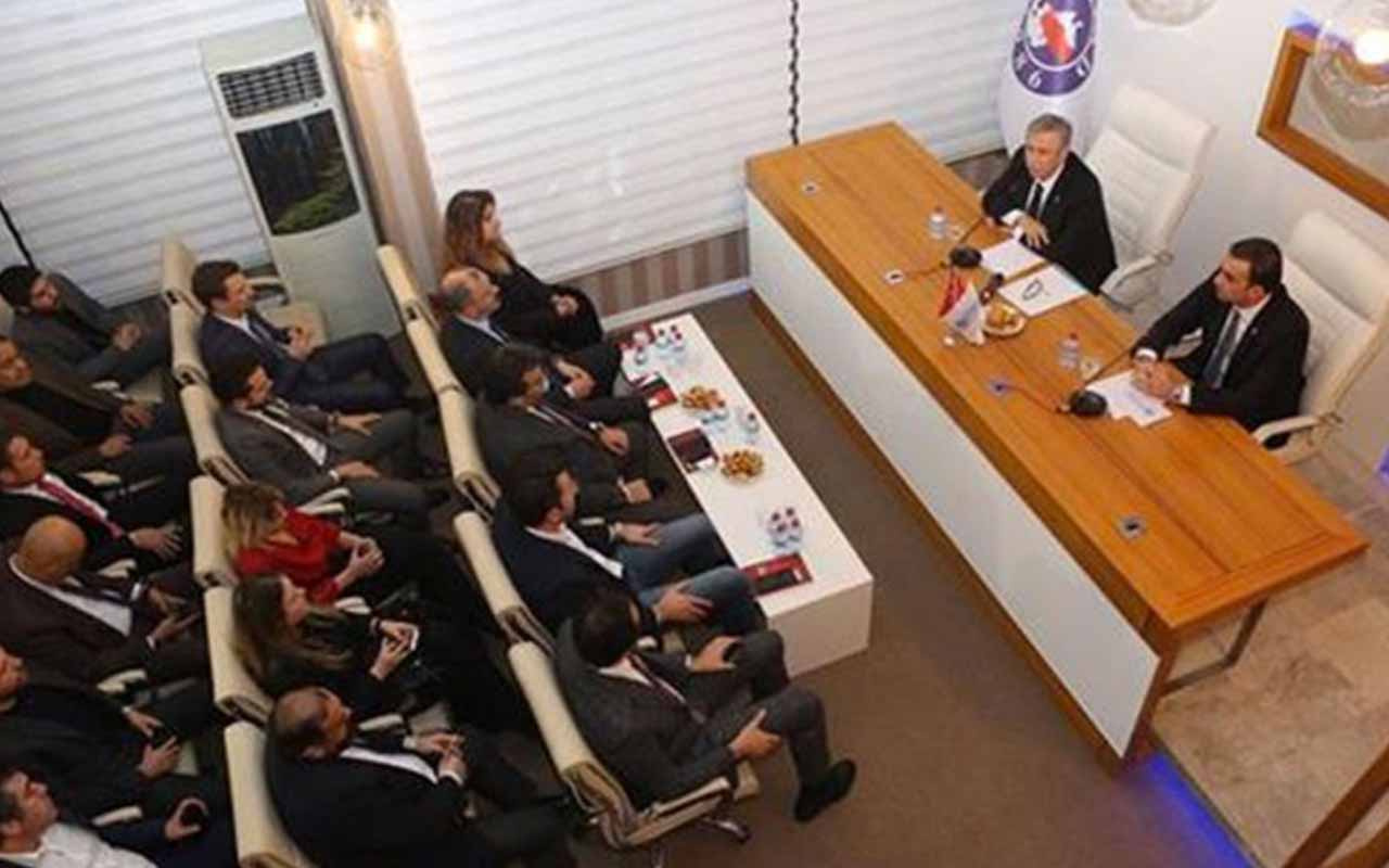 Mansur Yavaş'ın CHP-İYİ Parti gafı