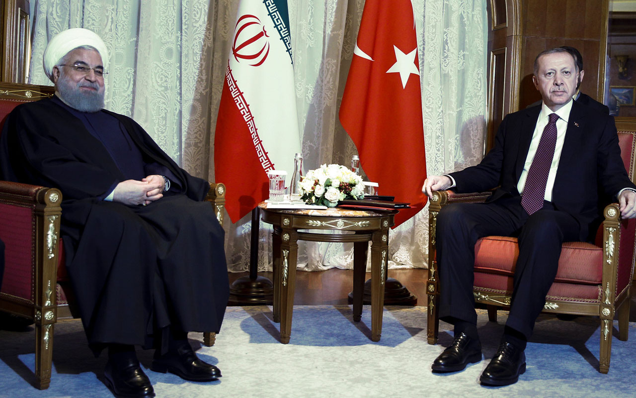 Erdoğan ile Ruhani üçlü zirve öncesi görüştü