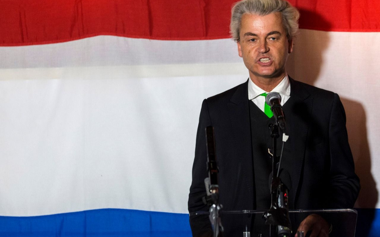 Türk düşmanı Wilders'tan olay teklif!