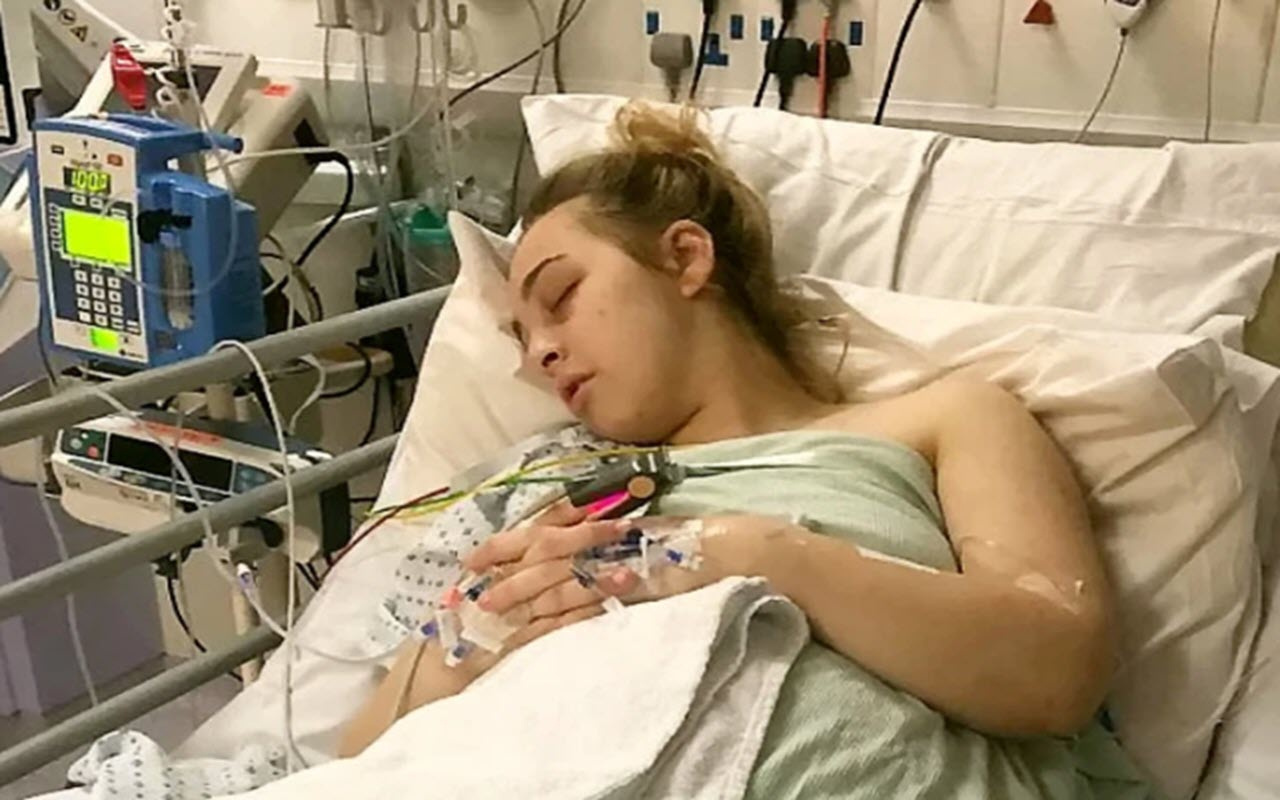 18 yaşındaki genç kız komaya girdi! Uyandığında anneydi