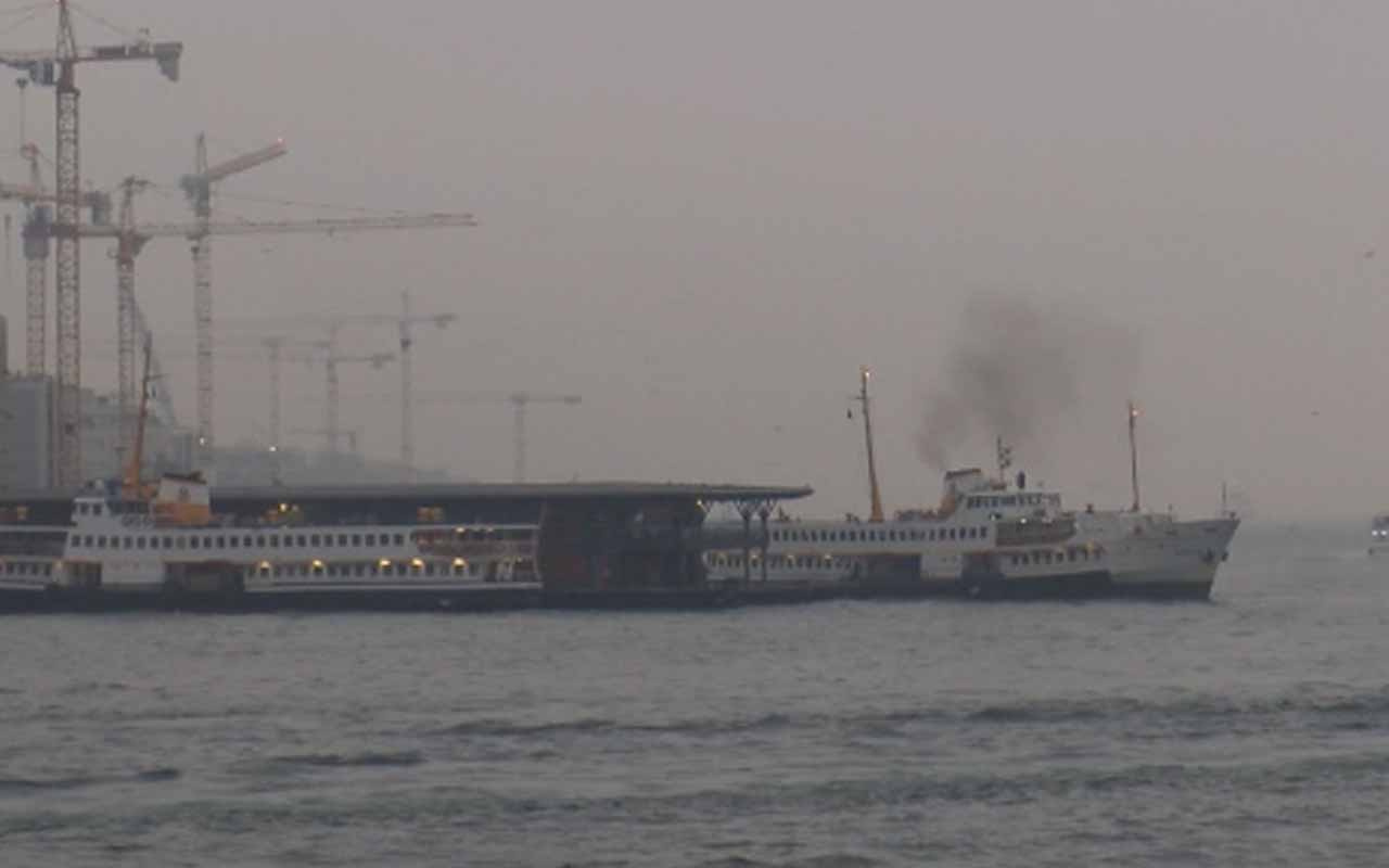 İstanbul'da yoğun sis deniz ulaşımına engel oldu