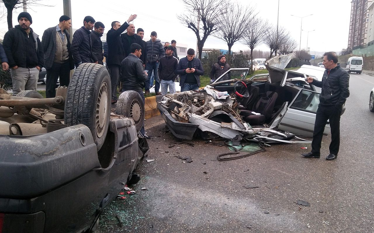 Gaziantep'te akılalmaz kaza: 7 metreden aracın üzerine uçtu!