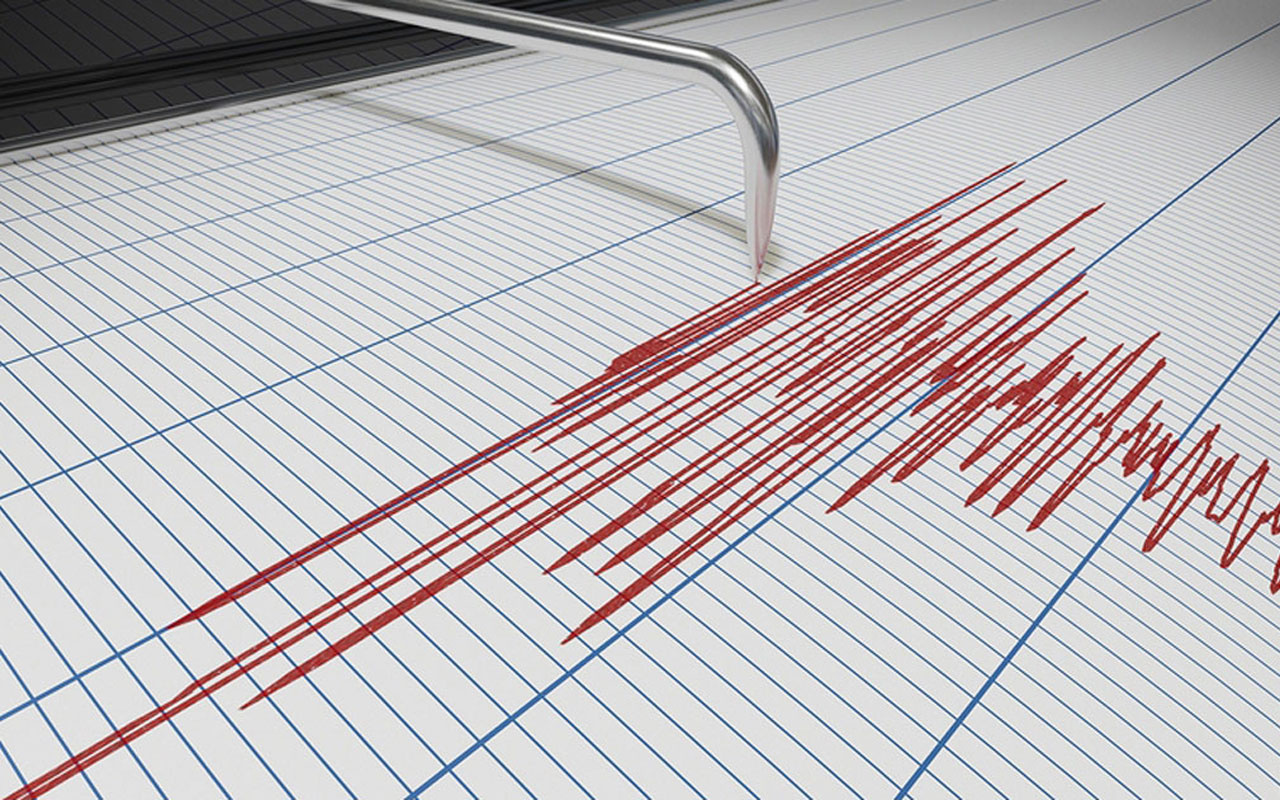 Marmaris'te 4.4 büyüklüğünde korkutan deprem!