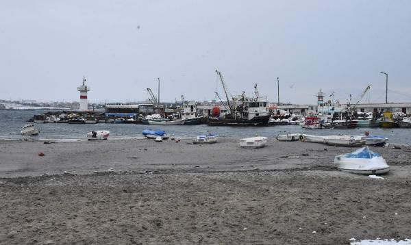 Tekirdağ'da deniz 30 metre çekildi halkı korkutan manzara