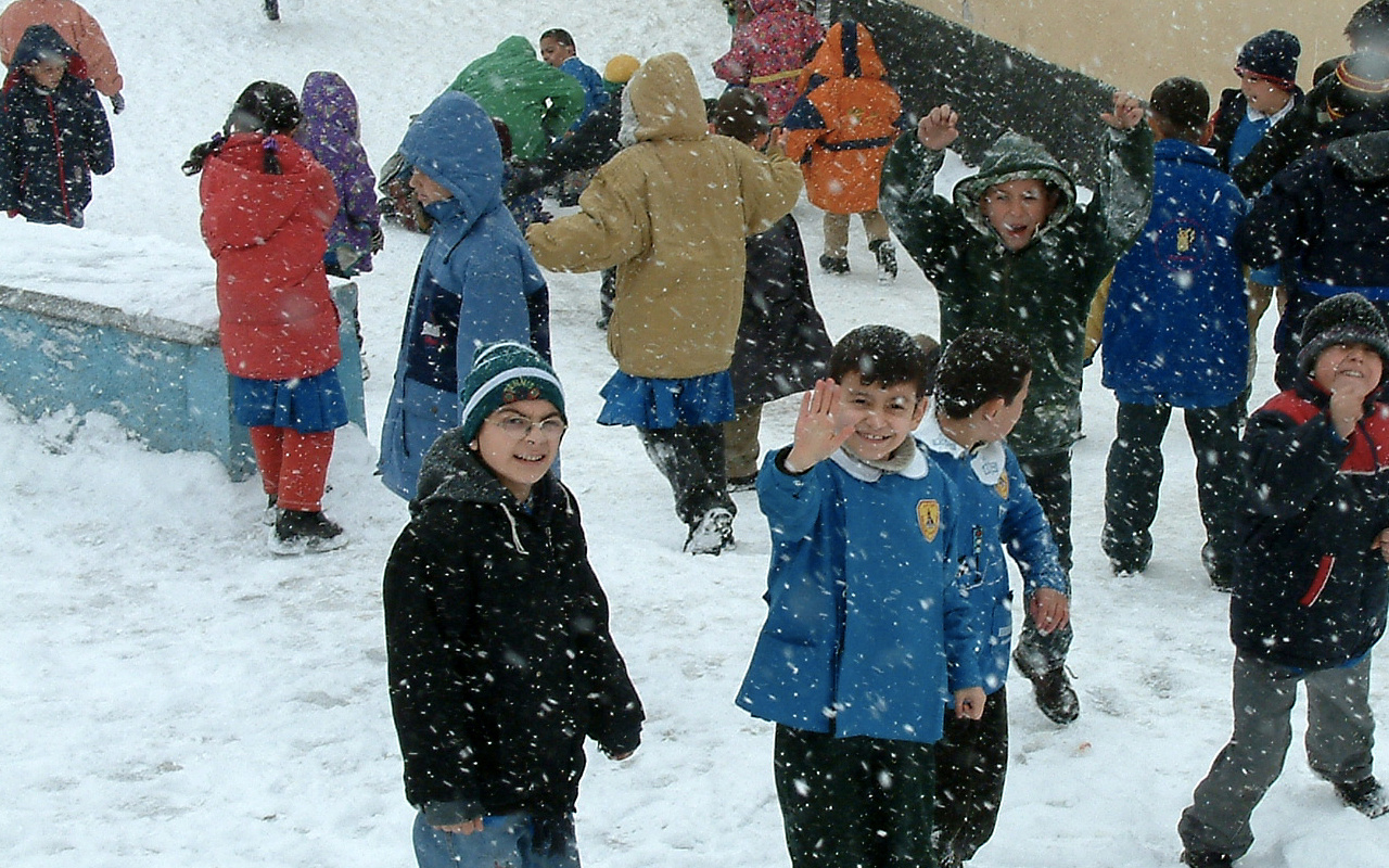 Bursa'da yarın okullar tatil mi 25 Şubat valilik resmi açıklaması