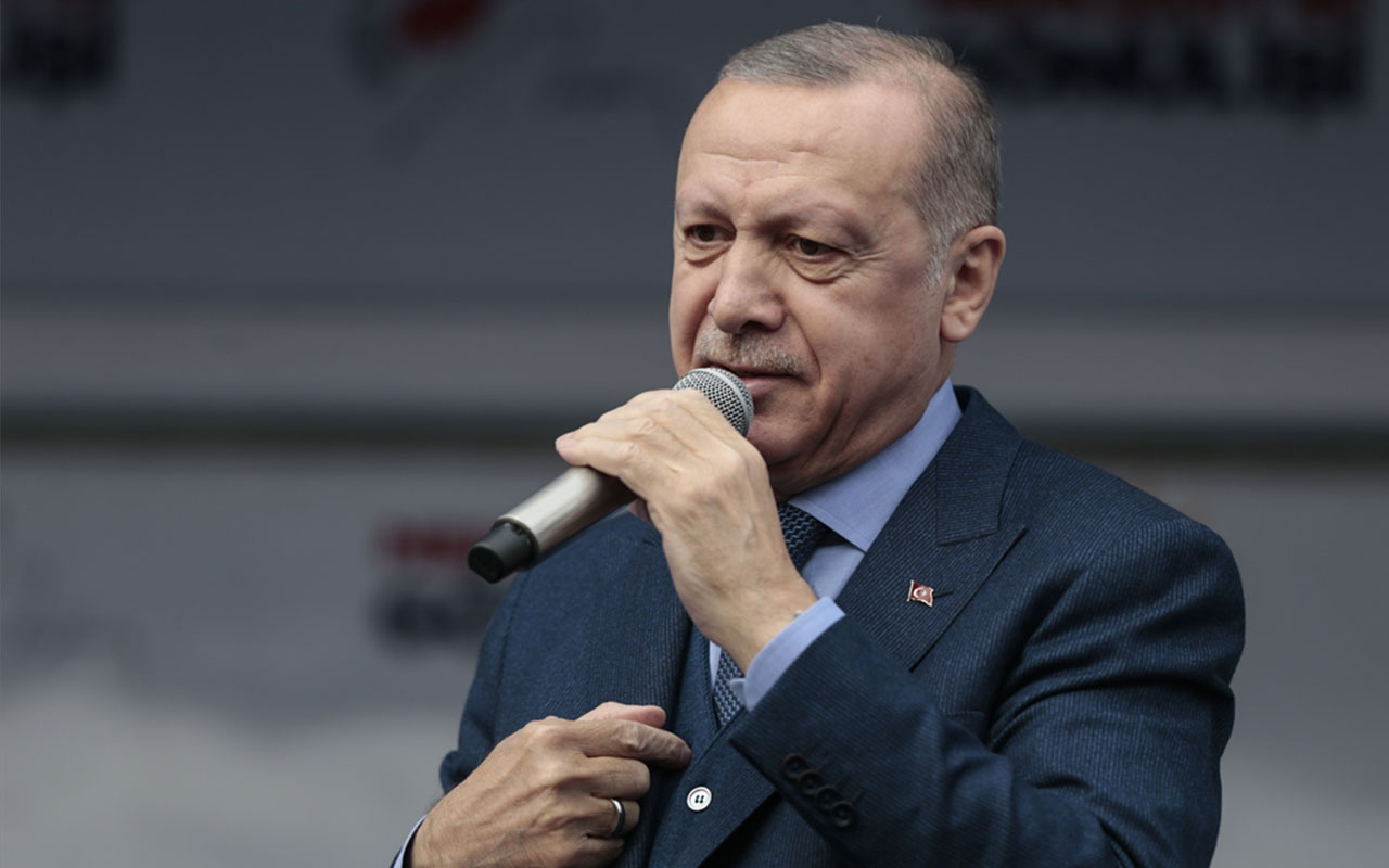 Cumhurbaşkanı Erdoğan: CHP İstiklal Marşımızı söyleyemeyenlerle ittifak halinde