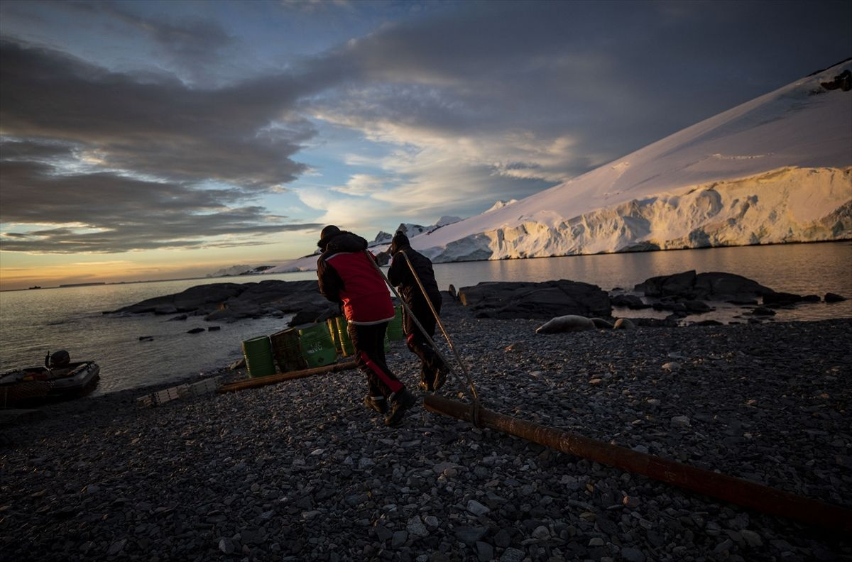 Türkiye Antarktika'da geçici bilim üssünü kurdu işte görüntüler