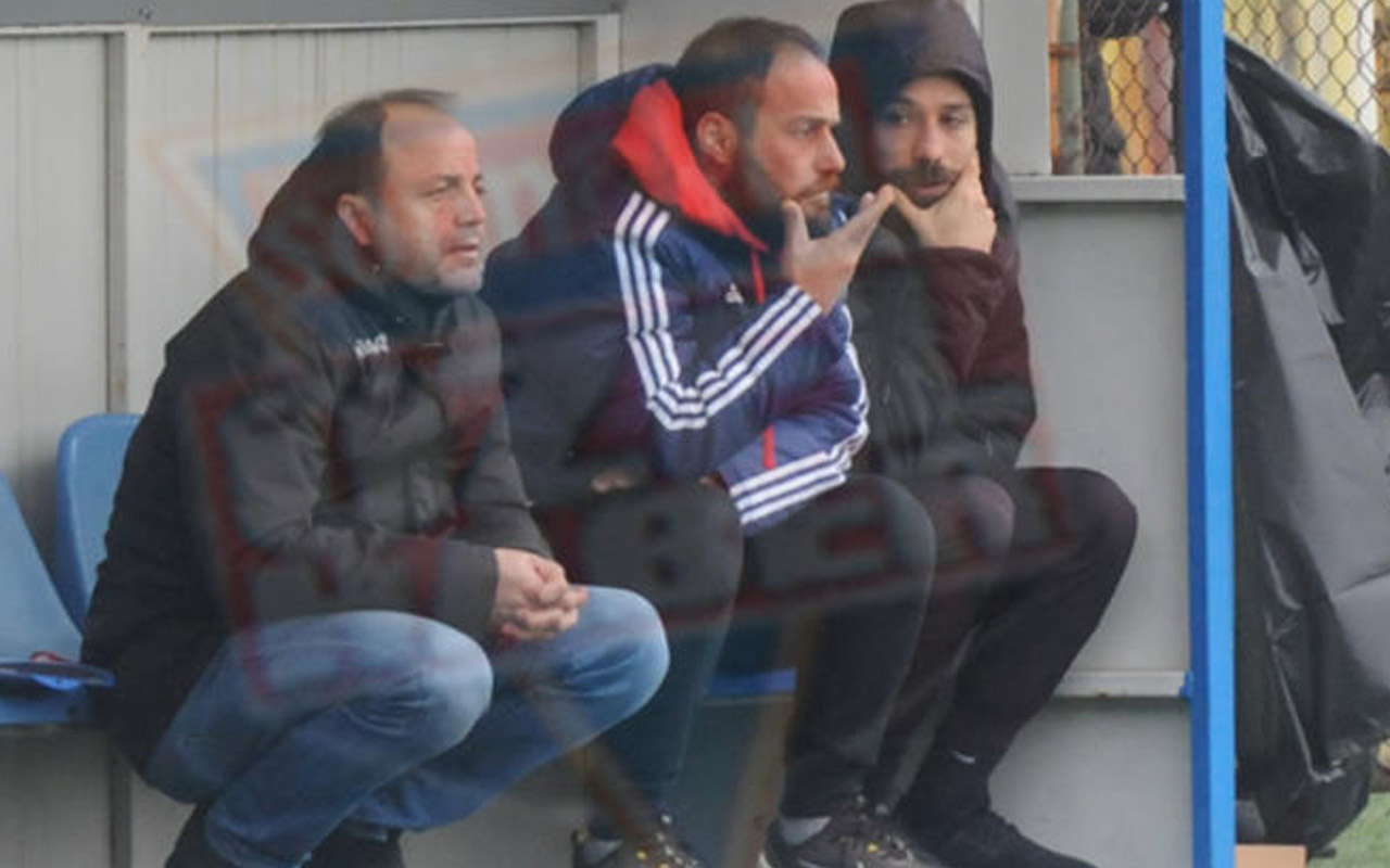 Trabzonsporlu Olcay Şahan bakın nerede taktik verirken görüntülendi