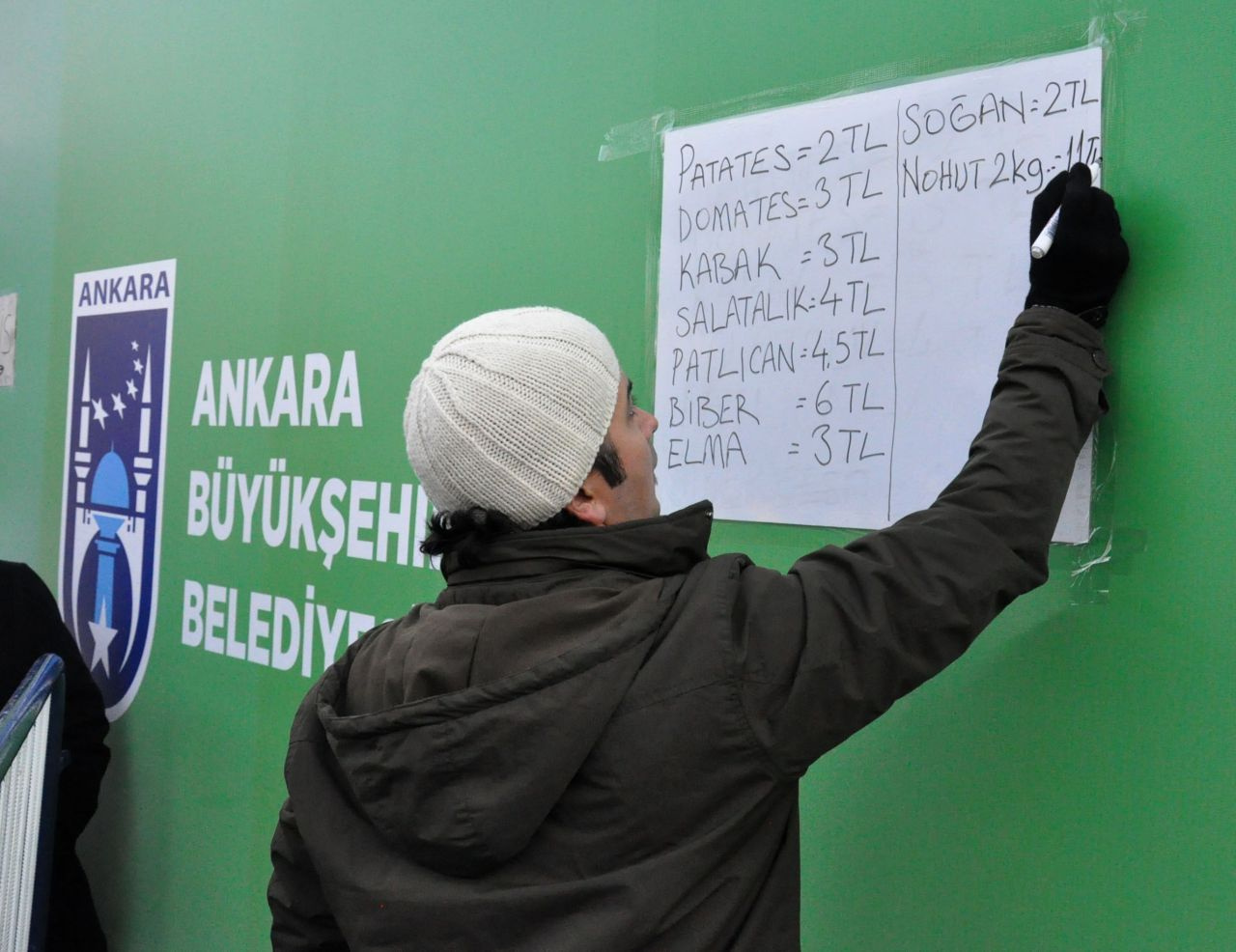 Ankara'da tanzim bakliyat satışları başladı vatandaş akın etti