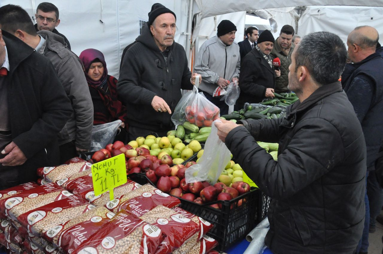 Ankara'da tanzim bakliyat satışları başladı vatandaş akın etti
