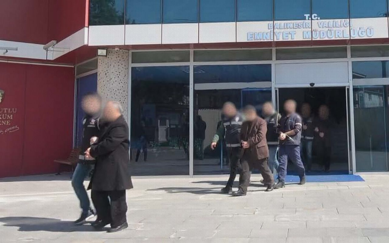 Balıkesir’de FETÖ operasyonu: 57 gözaltı