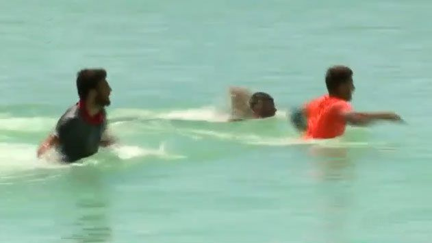 Survivor'da korkunç kaza! Yarışmacılar hemen suya koştu