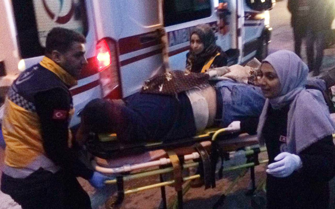 Elazığ'da yufkacıya silahlı ve bıçaklı saldırı: 4 yaralı