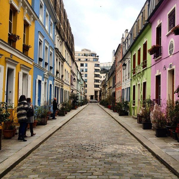 Paris'teki Cremieux Sokağı sakinleri instagramdan bıktı
