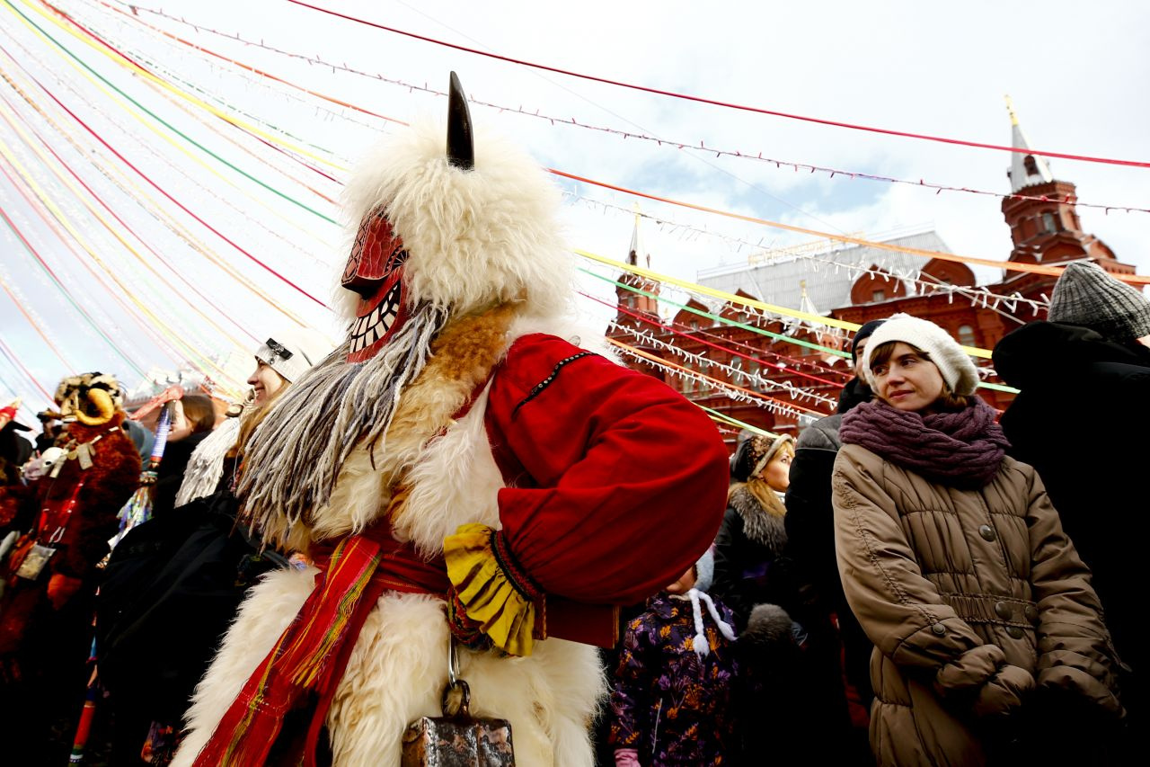 Rusya'da baharın müjdecisi Maslenitsa şenlikleri