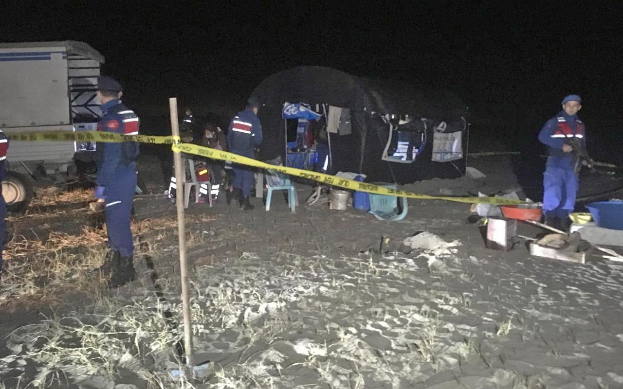 Adana'da 5 kişinin çadırda cesedi bulundu