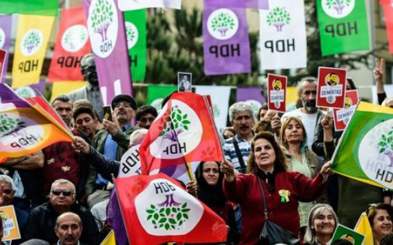 HDP’nin pankartı mahkeme kararıyla kaldırıldı!