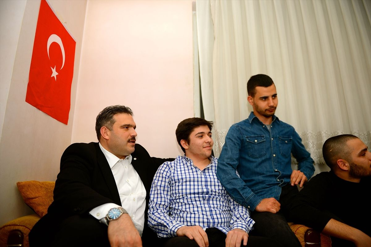 Rektör Şafak Ertan Çomaklı'dan öğrenci evine sürpriz siyaret
