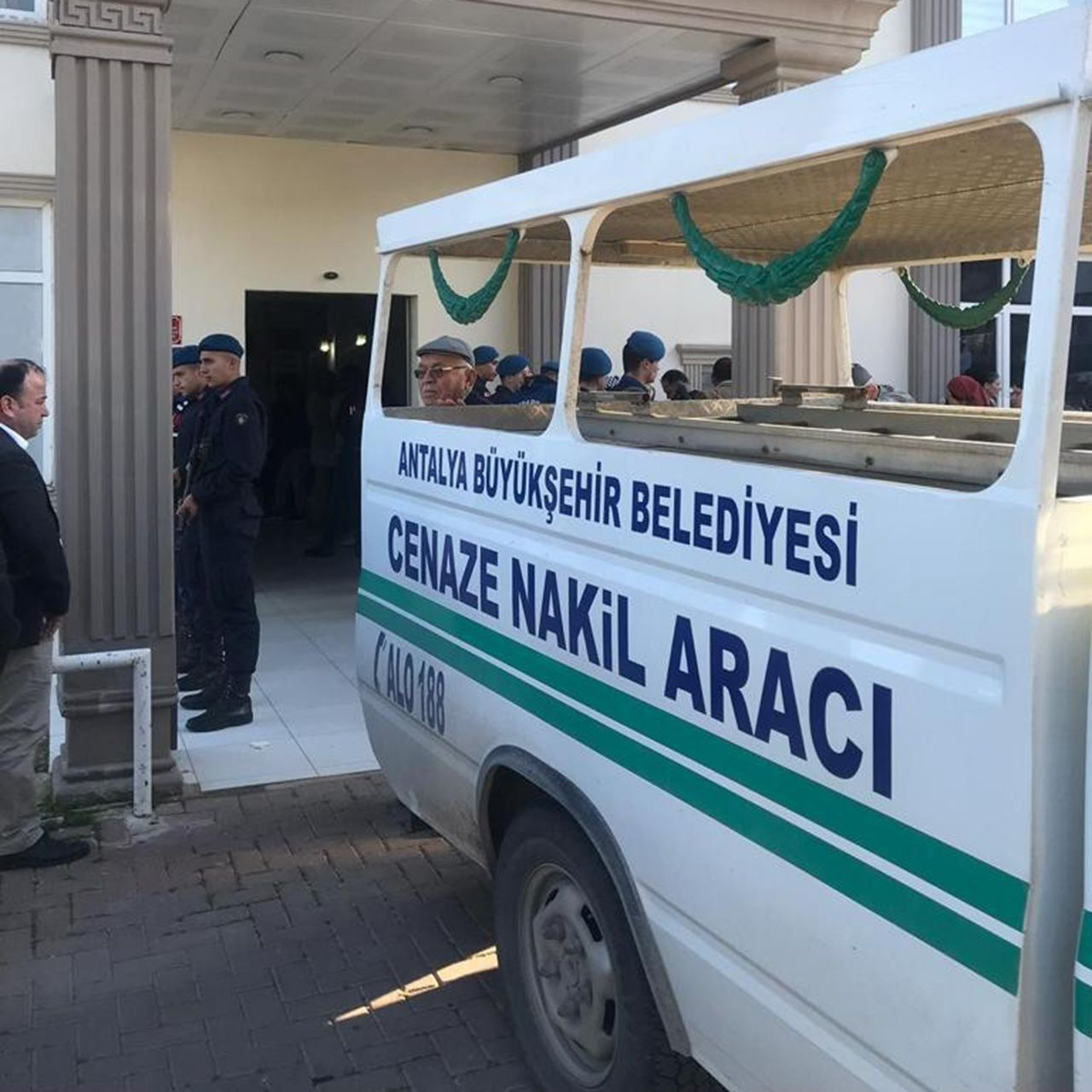 Antalya’da arazi kavgası kanlı bitti: 2 ölü 1 yaralı