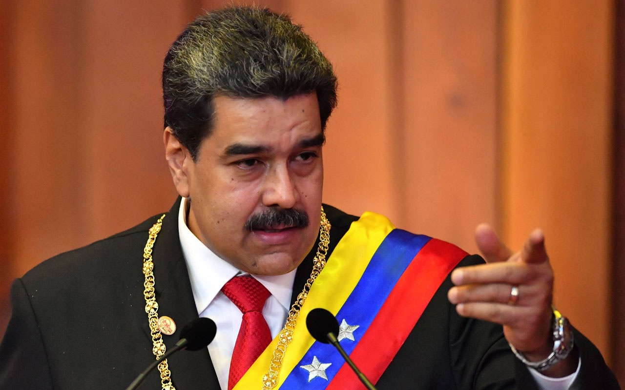 Nicolas Maduro'dan tüm bakanlara "hazır olun" talimatı