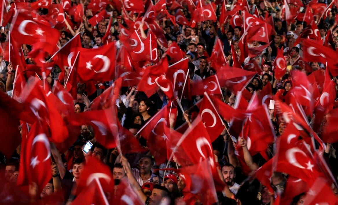 Yüzde 99'u Müslüman olan Türkiye'de namaz kılma oranı ne kadar?