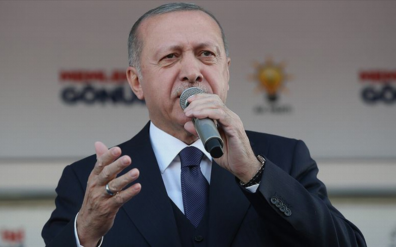 Cumhurbaşkanı Erdoğan: Bu milletin tarihini iyi öğrensinler