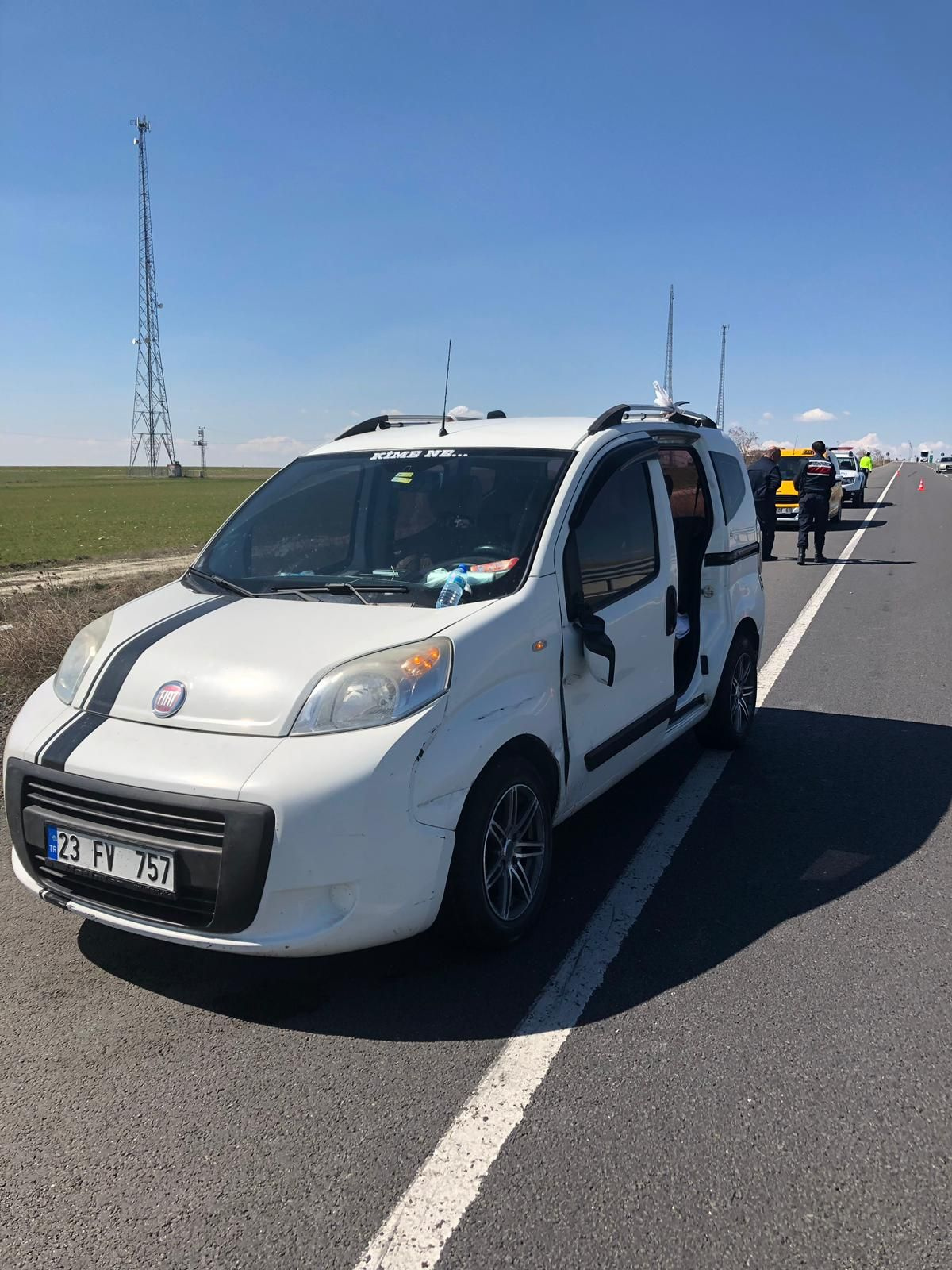 Konya'da otomobilden düşen çocuğun bacağı koptu