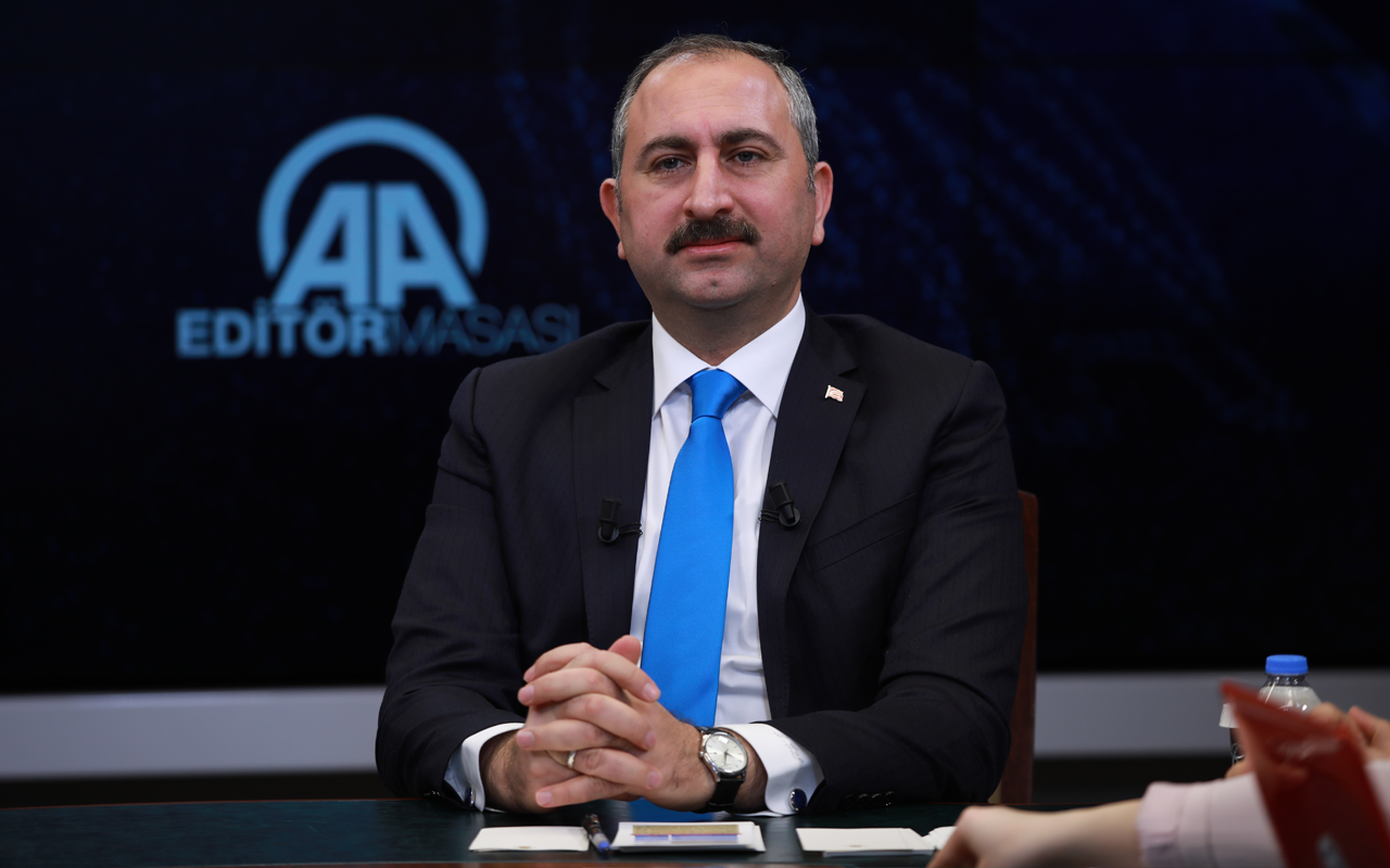 Adalet Bakanı Abdulhamit Gül: HDP’nin Meclis’e taşınmasına milletimiz izin vermeyecektir