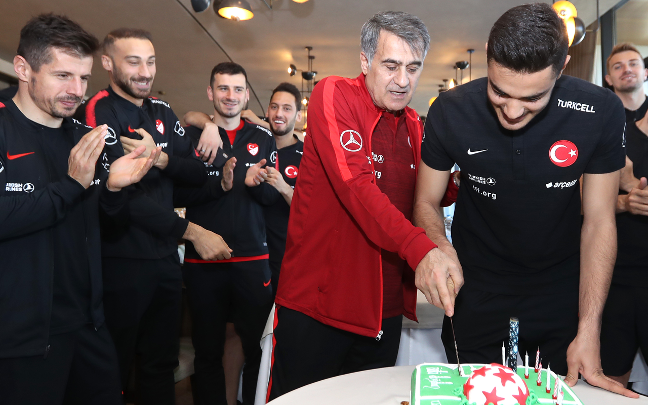 Ozan Kabak'ın doğum günü kutlandı