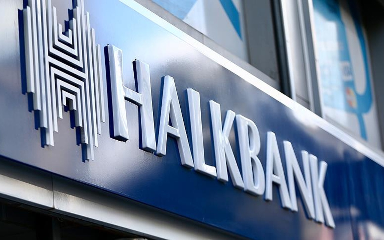 Fitch Ratings Halkbank'ı negatif izlemeden çıkardı