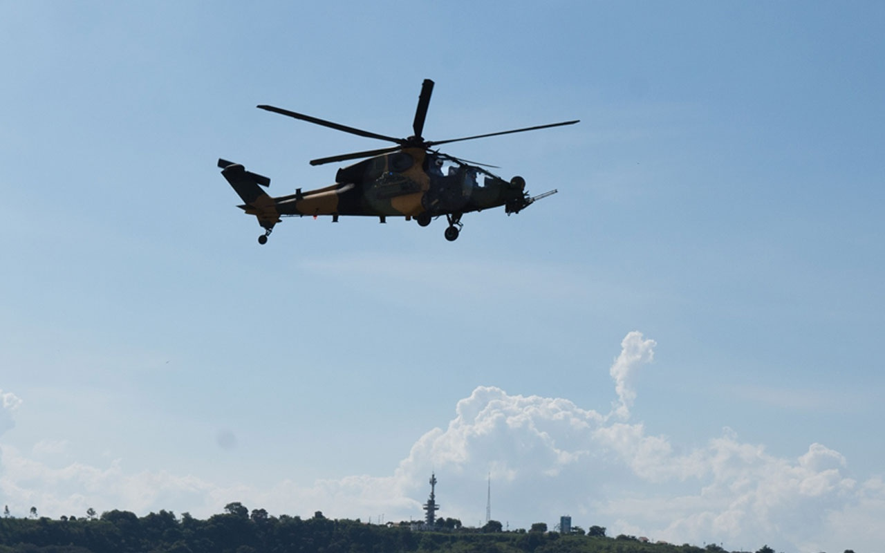 T129 Atak Helikopteri Brezilya’daki ilk uçuş gösterisini yaptı