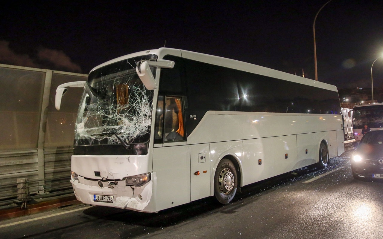 Haliç Köprüsü’nde zincirleme otobüs kazası