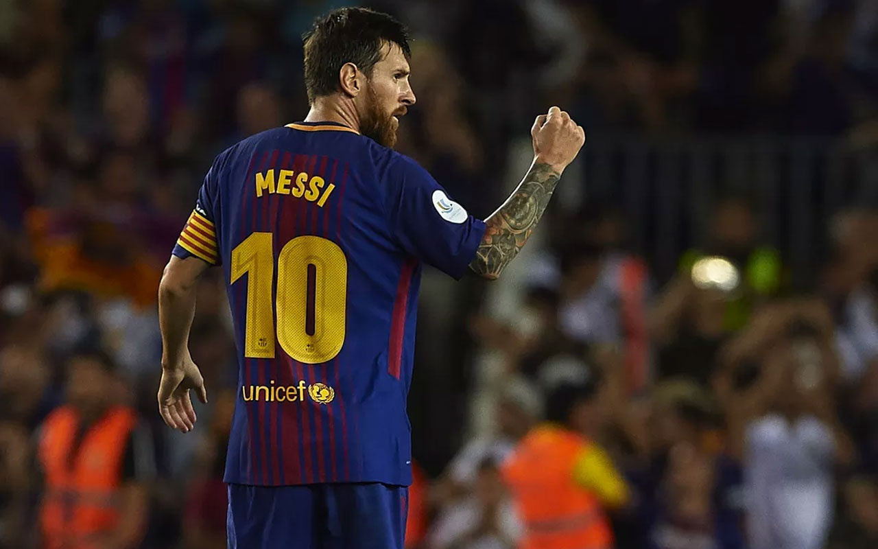 Messi 34 kupa ve kırdığı rekorlarla adını tarihe altın harflerle yazdırdı