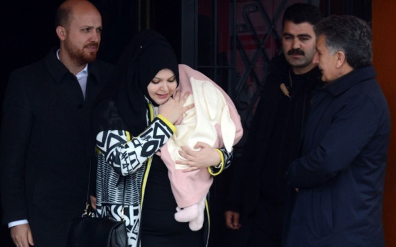 Bilal Erdoğan ve eşi Reyyan Erdoğan oy kullandı