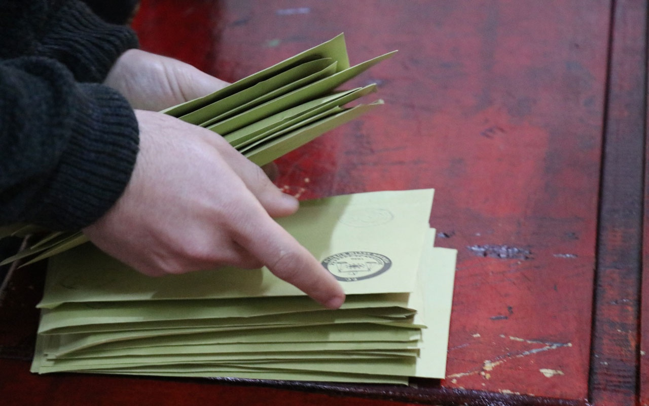Erzincan'da seçimde 19 muhtar eşit oy alınca sonuçlar kurayla belirlendi