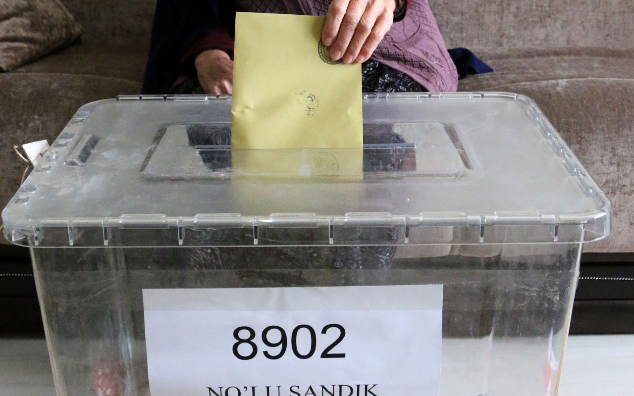 31 Mart'taki seçimin iptal edildiği Suvarlı beldesinde oy verme işlemi başladı