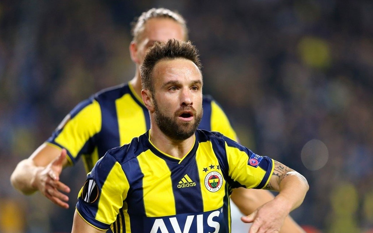 Fenerbahce De Valbuena Mujdesi Internet Haber