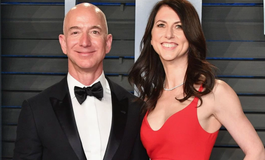 Amazon'un sahibi Jeff Bezos boşanacağı eşine tarihi nafaka ödeyecek