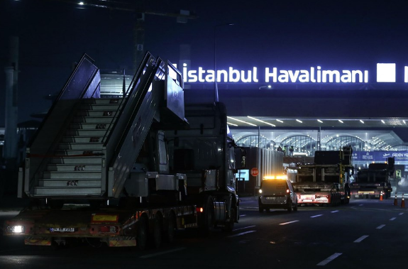 Atatürk Havalimanı'ndan İstanbul Havalimanı'na dev taşınma başladı