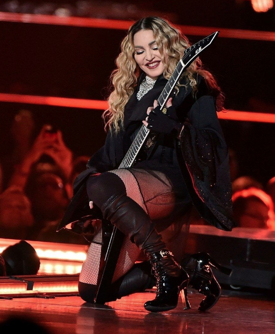 Eurovision'da Madonna sürprizi