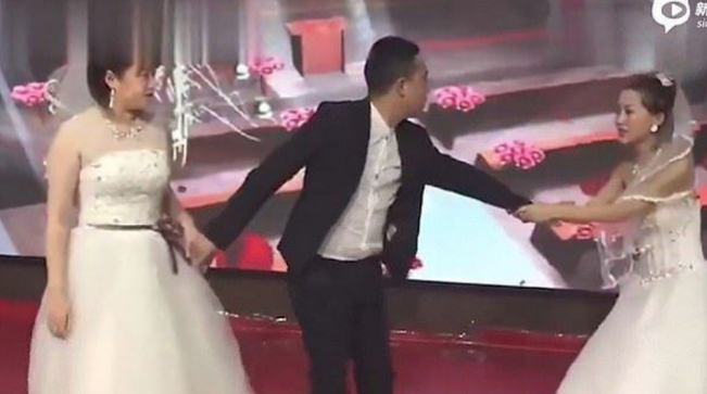 Eski sevgilisinin düğününü gelinlikle basan Çinli gelin viral oldu
