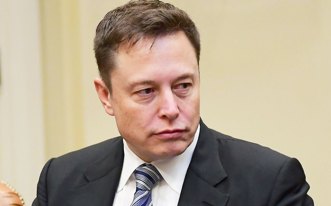 Elon Musk bu defa ters köşe yaptı: Eğer insanlar çocuk yapmazsa...