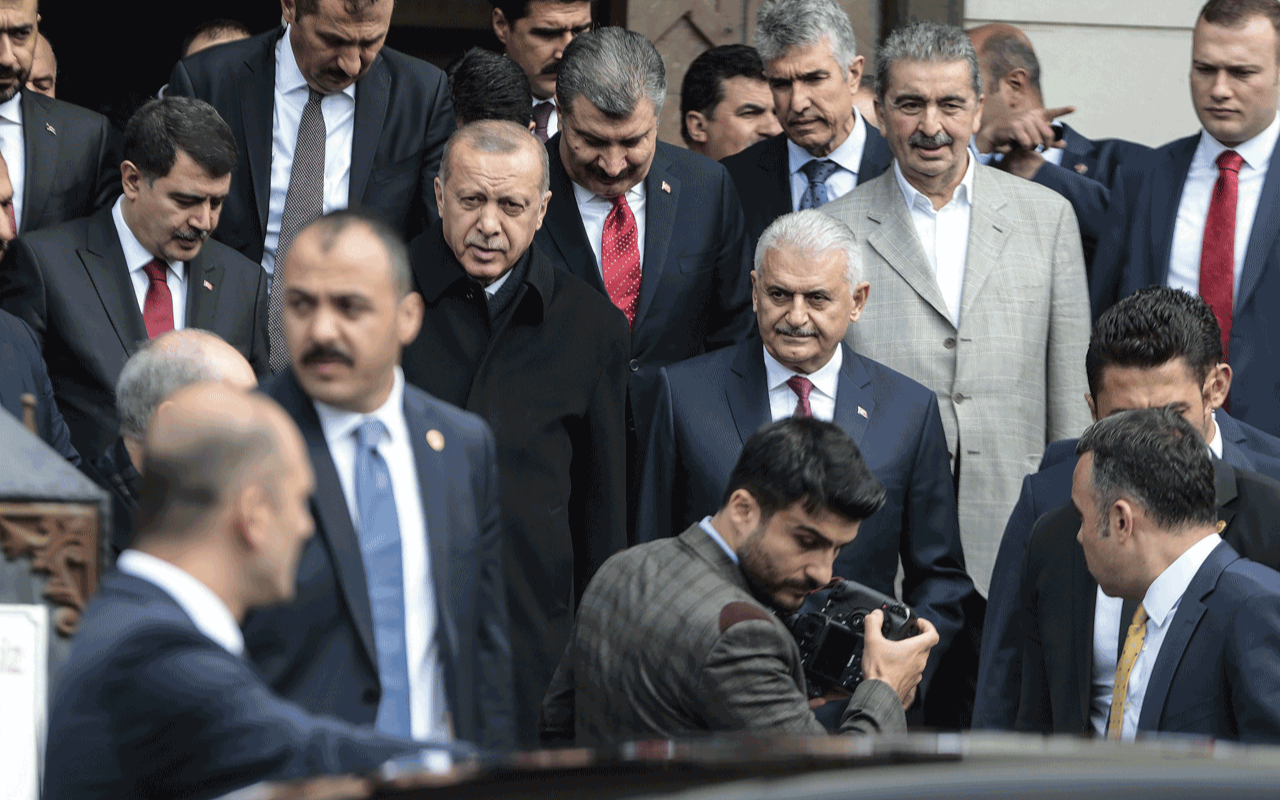 Ankara'daki görüşmede Erdoğan ve Binali Yıldırım'dan dikkat çeken detay
