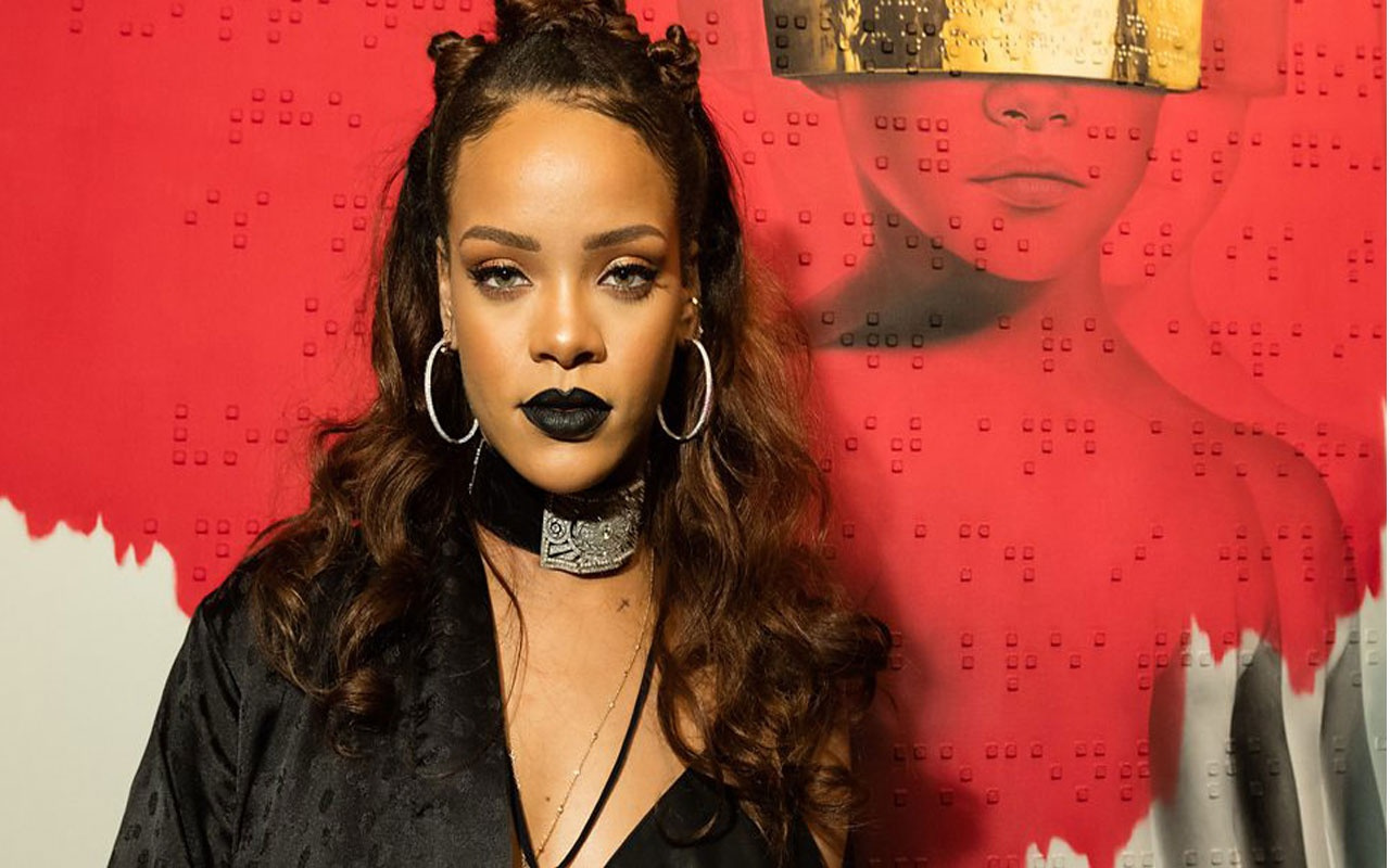 Rihanna satış rekorları kırdı! Üstelik de şarkıcılıktan değil